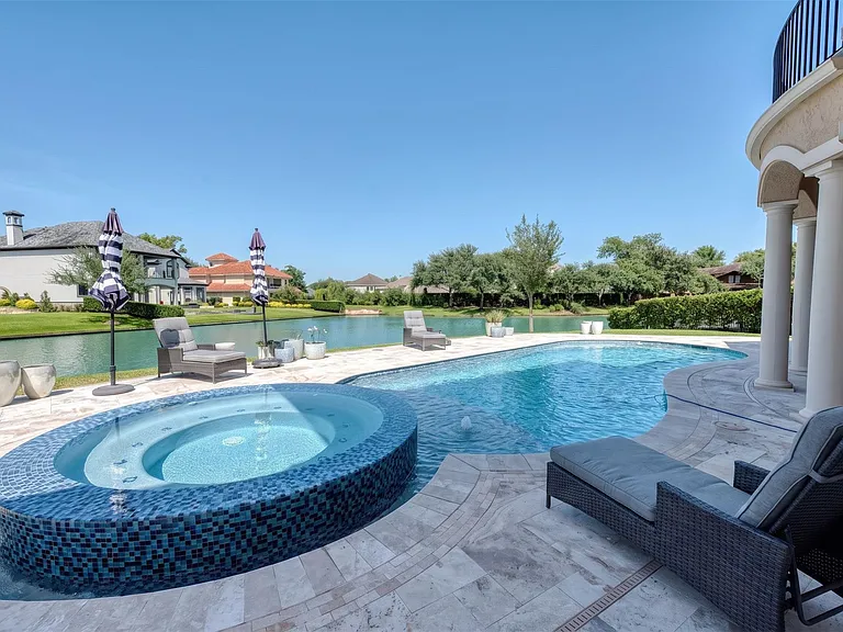 5623 Waters Landing Ln — Photo 40