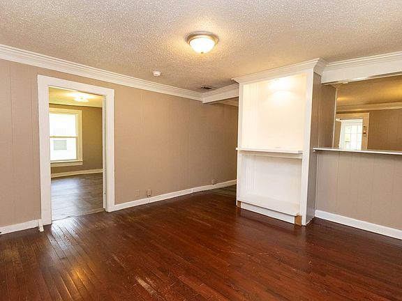 5th image of 3504 5th Ave
