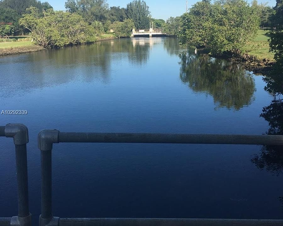 2nd image of 1120 NE 110th Ter