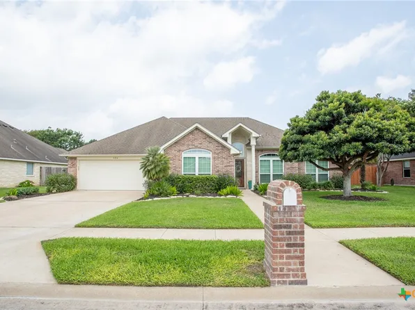 106 Lake Forest Dr, Victoria, TX 77904
