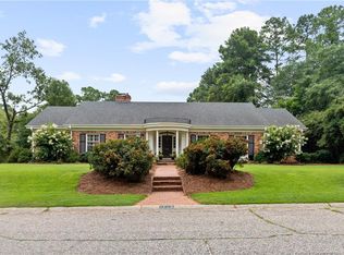 1713 Winterlochen Rd, Fayetteville, NC 28305