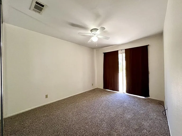 6816 Hemp Ct — Photo 8