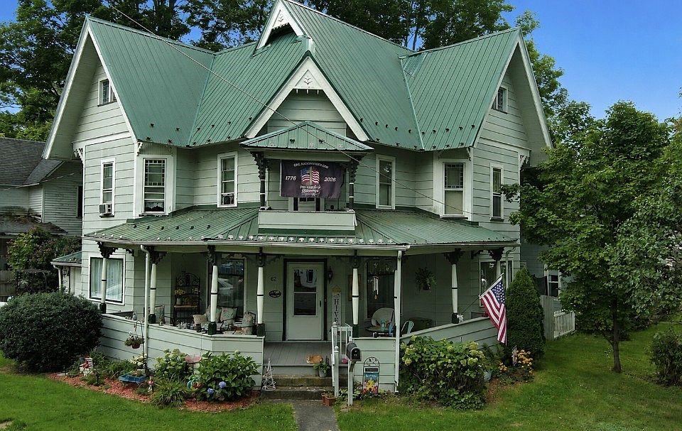1st image of 62 Steuben St