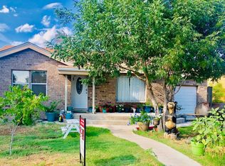 910 Green Dr, Odessa, TX 79763