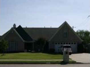 8781 Dexter Rd, Cordova, TN 38016