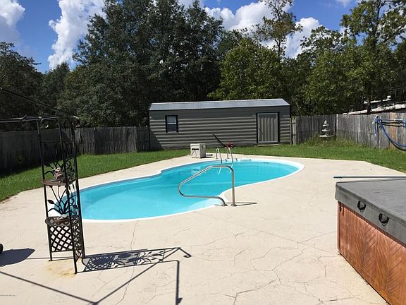 PATIO AREA