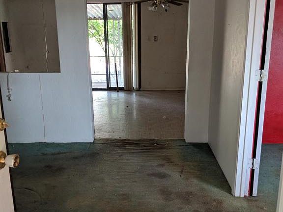 4th image of 10326 E Illini St