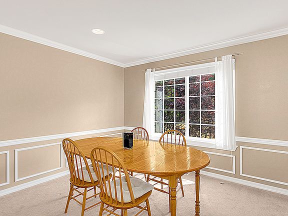2nd image of 15527 273rd Ave NE