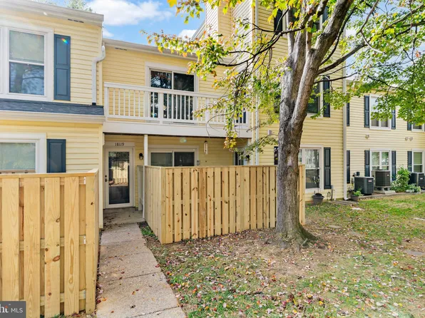 18119 Rolling Meadow Way #215, Olney, MD 20832