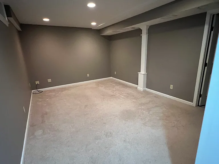 2494 Cedar Creek Ln — Photo 45