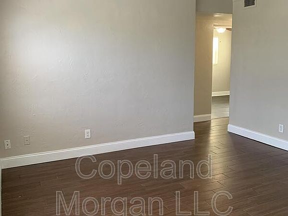 4th image of 2112 9th Ave N APT 3