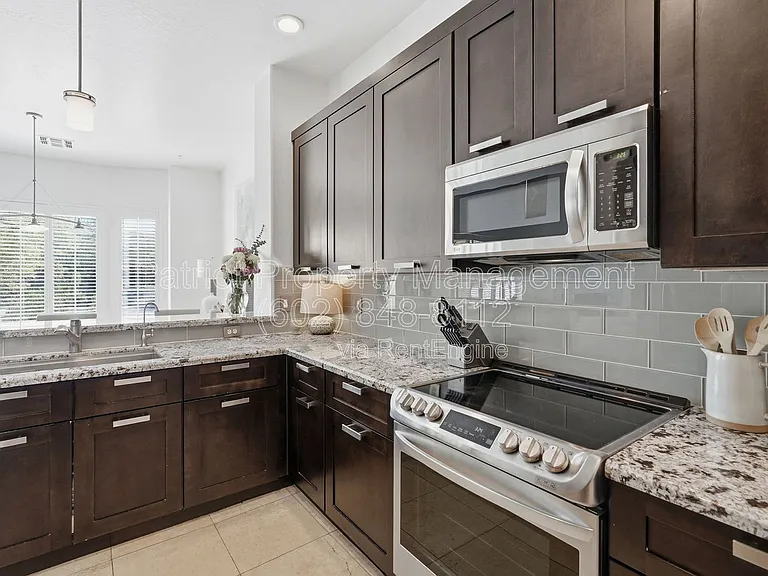 16420 N Thompson Peak Pkwy #1037 — Photo 10
