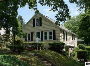 1483 Falahee Rd, Jackson, MI 49203