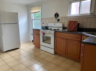 65 Webster St FLOOR 2, Floral Park, NY 11001