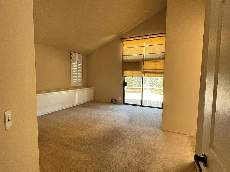 3647 Hawkwood Rd — Photo 12