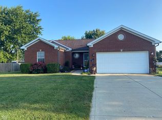 1262 E Two Cent Rd, Bargersville, IN 46106