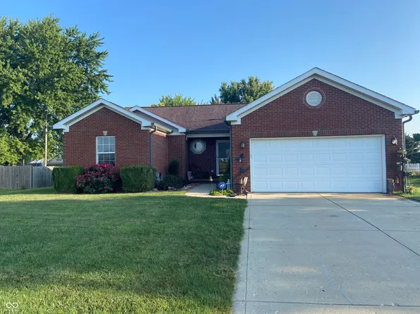 1262 E Two Cent Rd, Bargersville, IN 46106