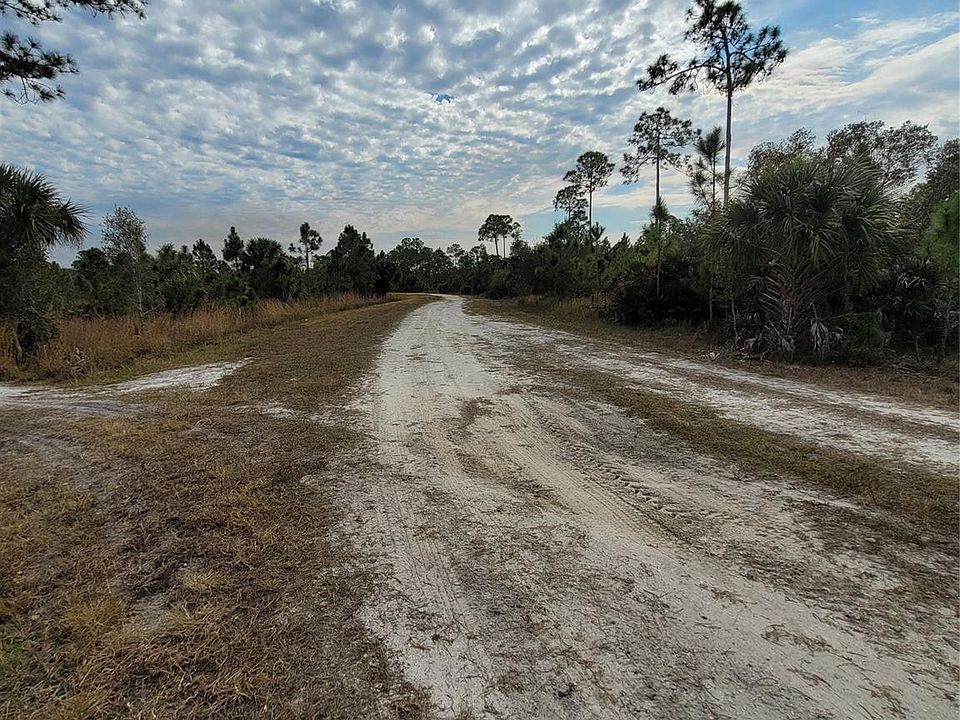 2nd image of 13533 Carousel Drive