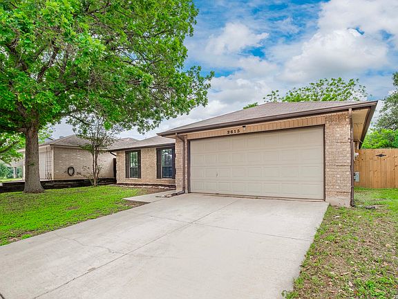 4th image of 2613 KLINE CIR