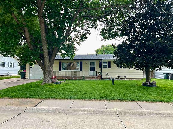 5th image of 1308 Arapahoe Ave