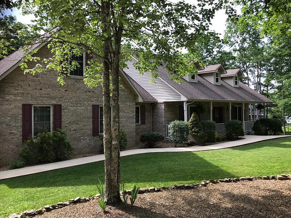 1st image of 1101 Forest Dr