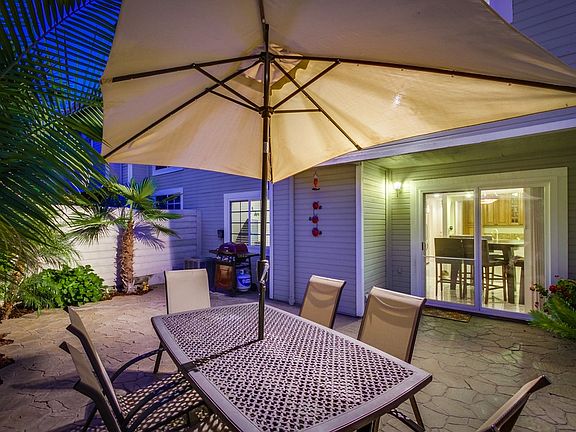 4th image of 13315 Carriage Heights Cir