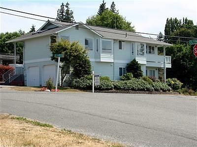 1st image of 955 Olympic St