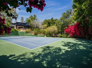 24341 Rolling View Rd, Hidden Hills, CA 91302