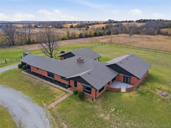 402691 W 2400th Rd, Bartlesville, OK 74006