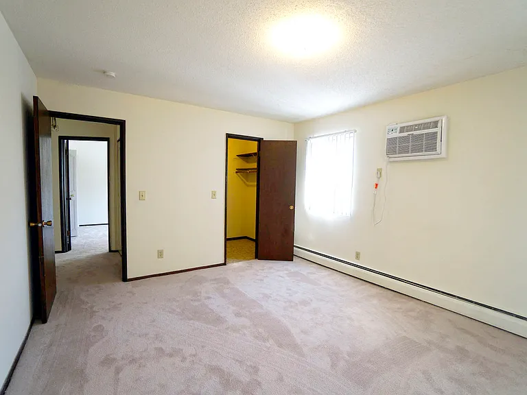 Victoria Flats Roseville — Photo 20