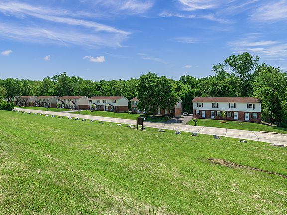 4th image of 117 Park Charles Blvd S
