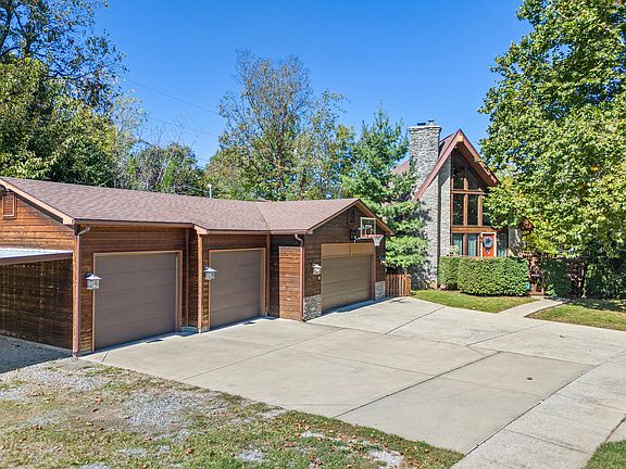 2nd image of 3829 Grassy Creek Dr