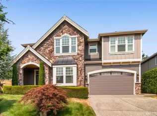 9526 117th Ave NE, Kirkland, WA 98033