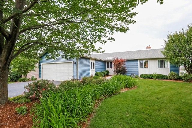 1st image of 6849 Bonita Vista Ct NE