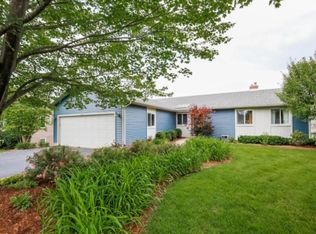 6849 Bonita Vista Ct NE, Rockford, MI 49341