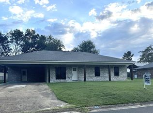 103 Lindberg Ave, Natchez, MS 39120