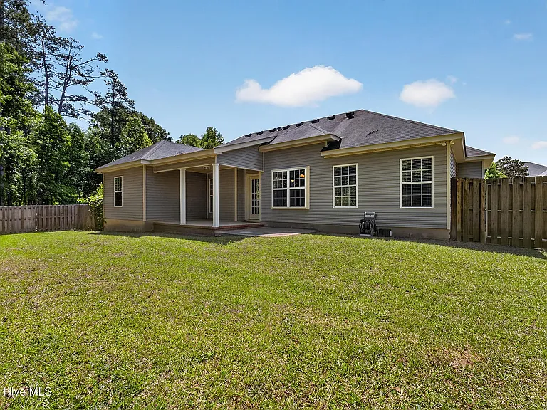 928 Arbor Springs Cir — Photo 32