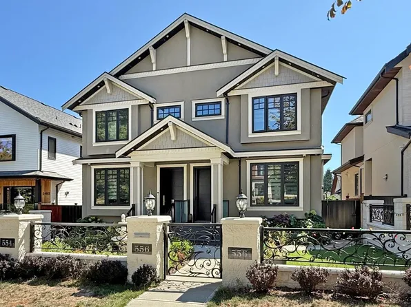 556 W 62nd Ave #1, Vancouver, BC V6P 2C9