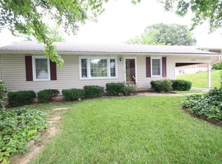 1780 W Clark St, Saint Charles, MO 63301