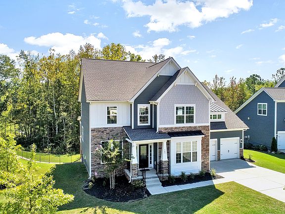 2nd image of 145 Sweet Briar Dr