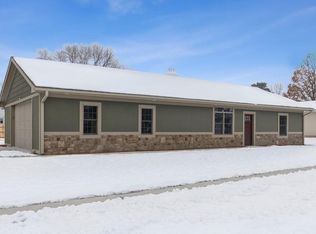 603 5th St, Maxwell, IA 50161
