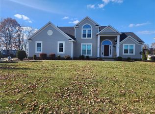 10202 Laurens Dr NE, Bolivar, OH 44612