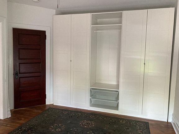 wall to wall wardrobe in the bedroom