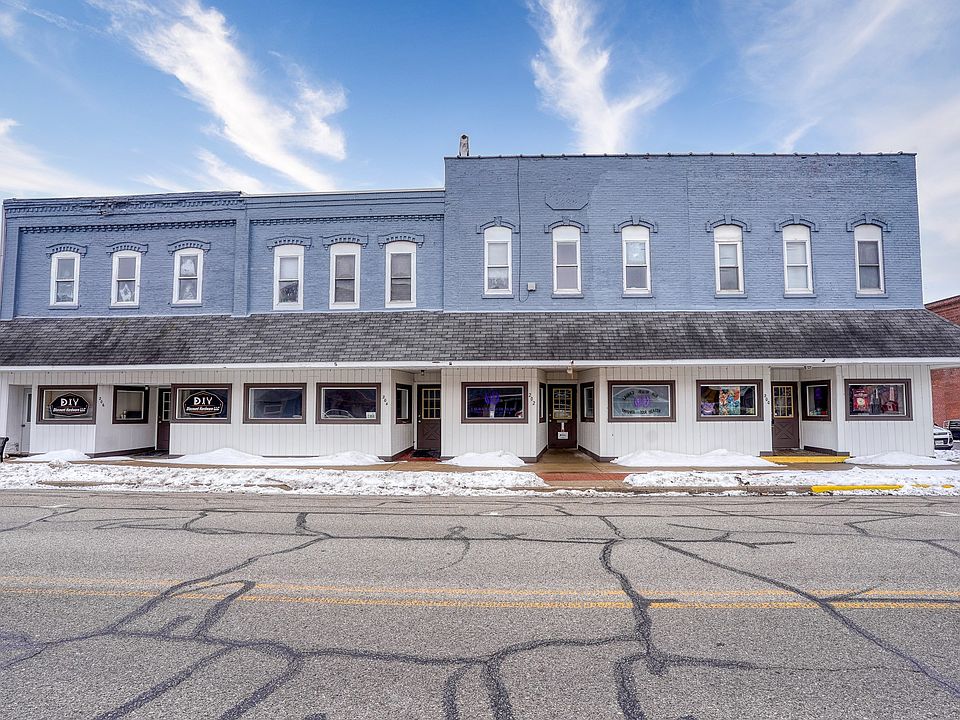 Introducing Four Eight Group a beautifully designed property featuring modern architecture and inviting outdoor spaces. Discover comfort and community living at its finest. Schedule your tour today and find your perfect home!