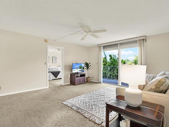 5th image of 2611 BAYSHORE BOULEVARD #304