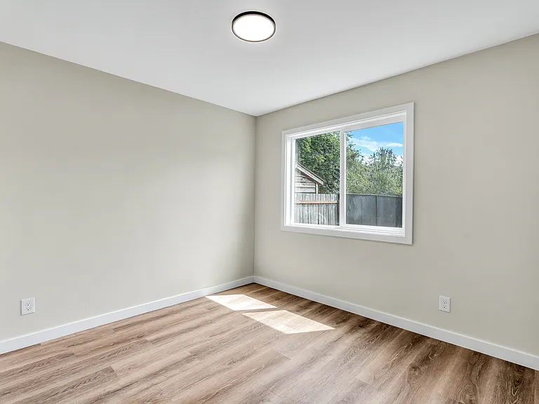 2934 SE 16th Ave — Photo 12