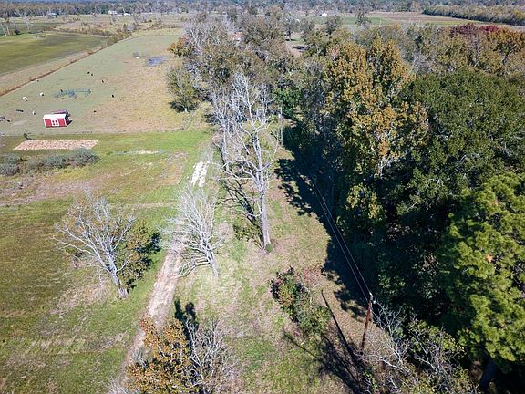 5th image of 555 County Road 2089