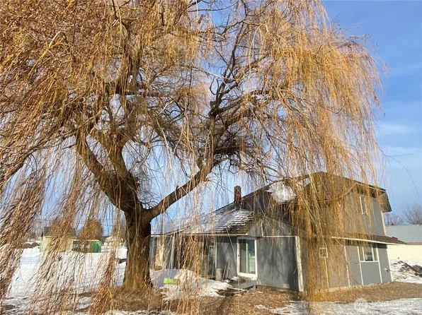 200 Watson Street NW, Creston, WA 99117