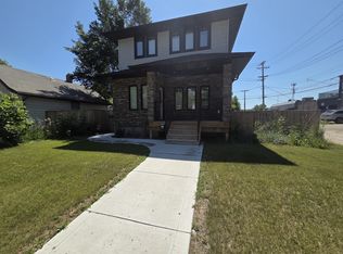 112 Ash St E, Saskatoon, SK S7J0J8