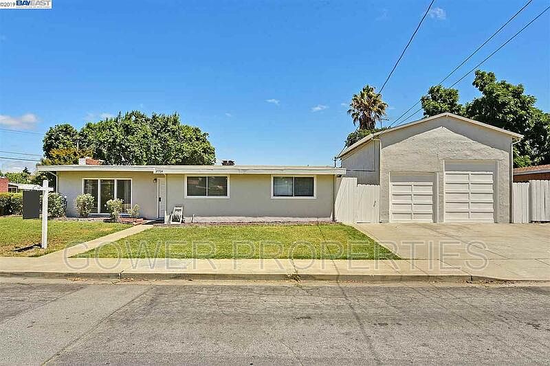 1st image of 37734 Teakwood Dr
